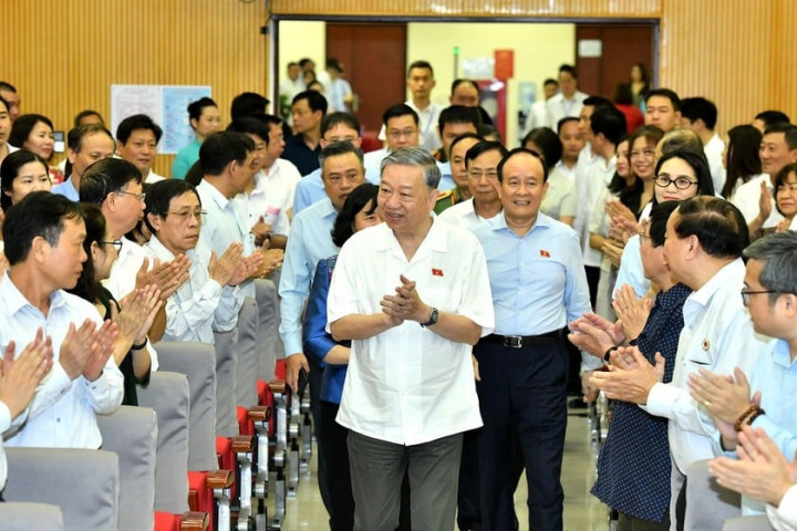 Văn kiện của Đảng phải đi vào lòng dân, vì cuộc sống ấm no của Nhân dân