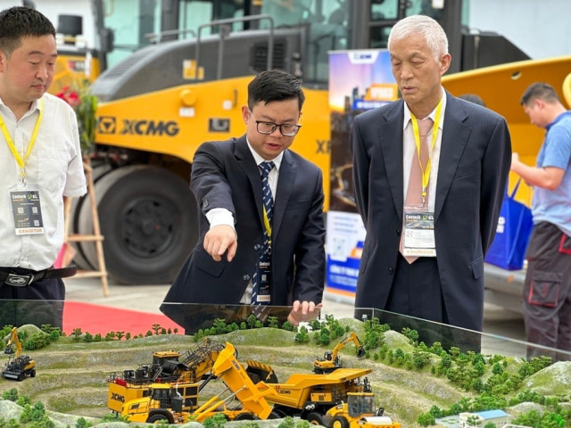 Thúc đẩy hợp tác phát triển ngàng xây dựng, công nghiệp mỏ và giao thông