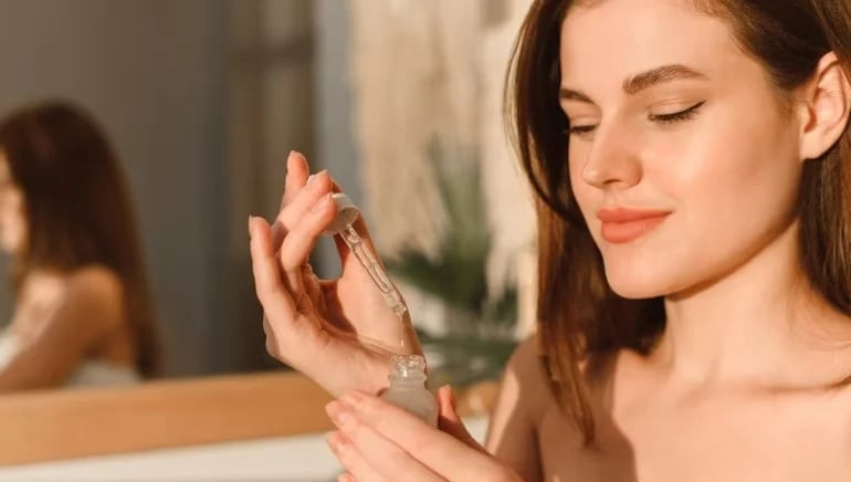 Niacinamide và retinol: Loại nào tốt hơn?