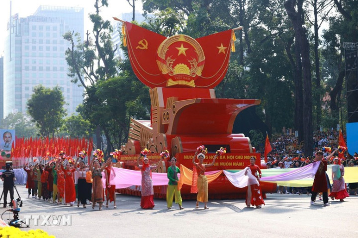 Kỷ niệm trọng thể 50 năm Giải phóng miền Nam, thống nhất đất nước