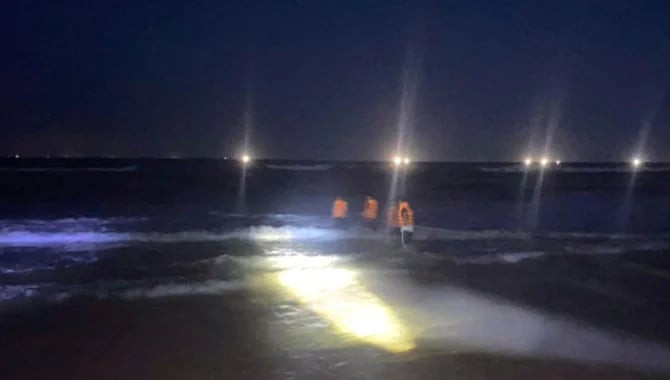Quảng Ngãi: Một ngày xảy ra 2 vụ đuối nước khiến 4 học sinh mất tích