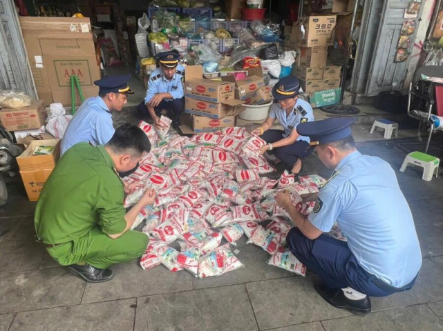 Nghệ An: Thu giữ trên 500kg bột ngọt có dấu hiệu giả mạo nhãn hiệu Ajinomoto, Miwon