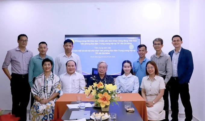 Chủ tịch Hội VACHE Nguyễn Hồng Quân: Kiện toàn bộ máy, nâng tầm vai trò Văn phòng đại diện TP.HCM