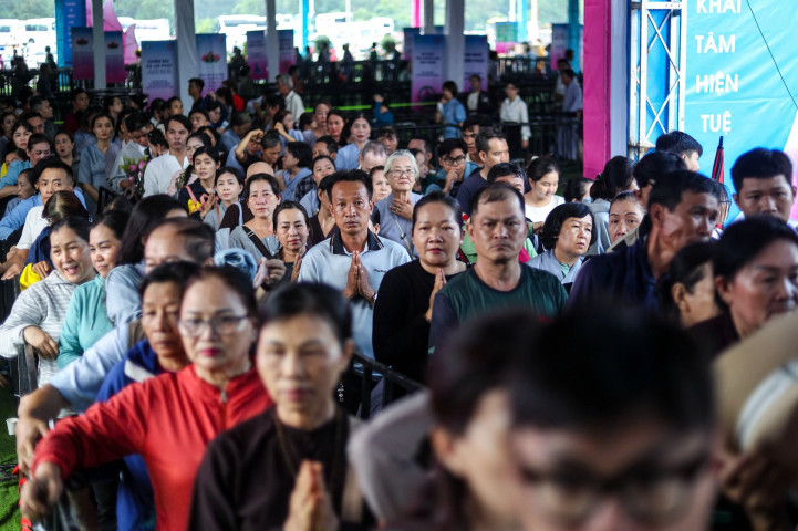 Vesak 2025: Điều chỉnh thời gian chiêm bái xá lợi Phật ở chùa Thanh Tâm
