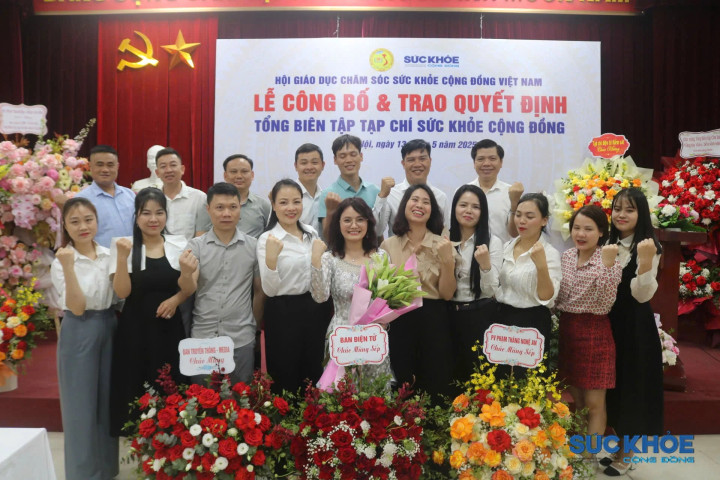 Nhà báo Chu Thị Loan nhận quyết định bổ nhiệm Tổng Biên tập Tạp chí Sức Khỏe Cộng Đồng