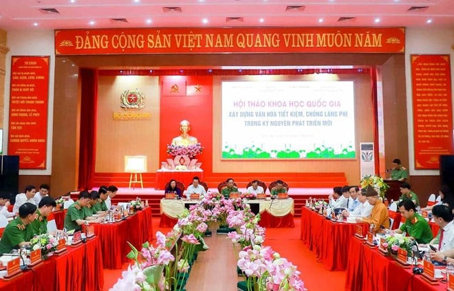 Hội thảo quốc gia về xây dựng văn hóa tiết kiệm, chống lãng phí
