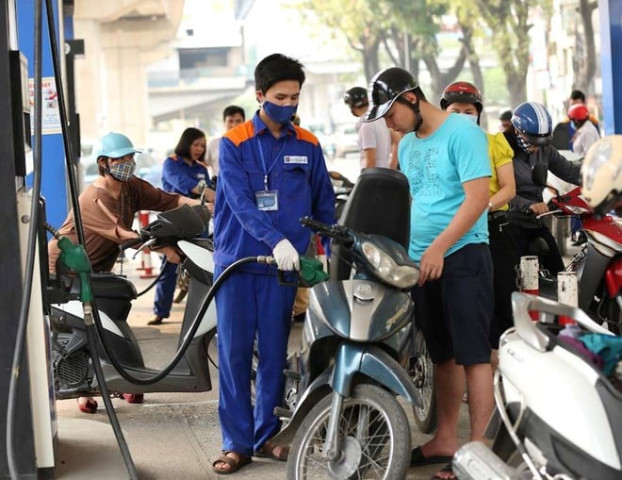 Cập nhật dự báo diễn biến giá xăng dầu