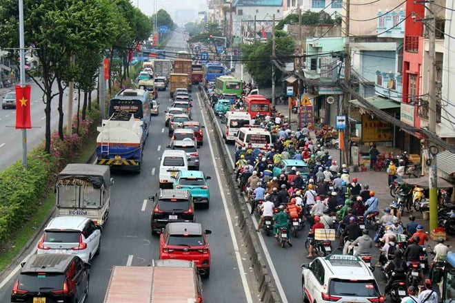 TP. HCM duyệt kế hoạch chọn nhà thầu chuẩn bị mở rộng Quốc lộ 22 qua Quận 12 và huyện Hóc Môn lên 60m, 10 làn xe, giúp khơi thông cửa ngõ Tây Bắc