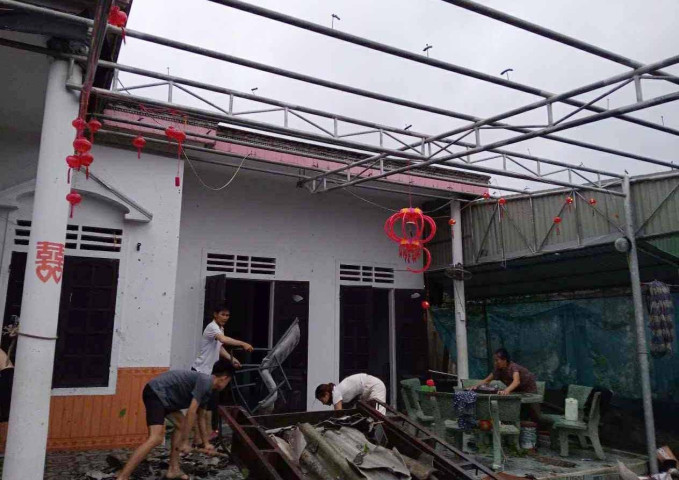 Mưa lớn, ngập sâu cục bộ một số tuyến đường ở Hà Tĩnh
