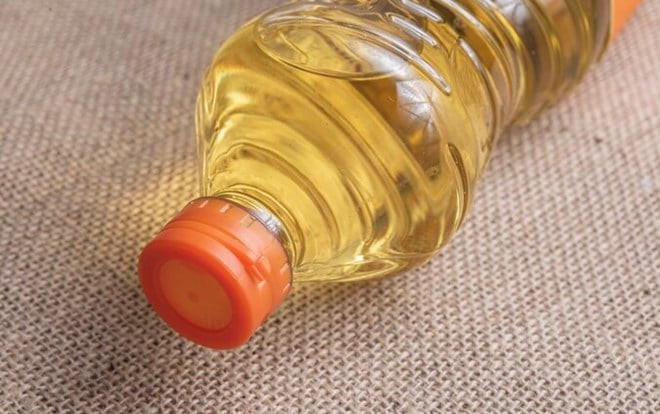 Thực hư tác dụng và những lưu ý khi thường xuyên ăn dầu hạt
