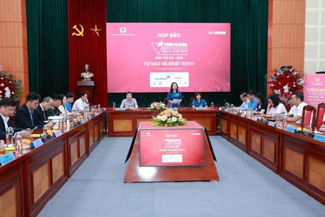 Vinh quang Việt Nam khơi dậy khát vọng và tự hào