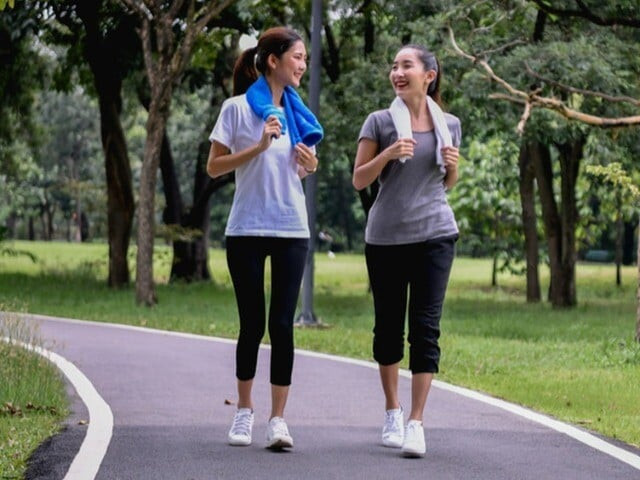 Đi bộ có tốt cho người tăng huyết áp không?