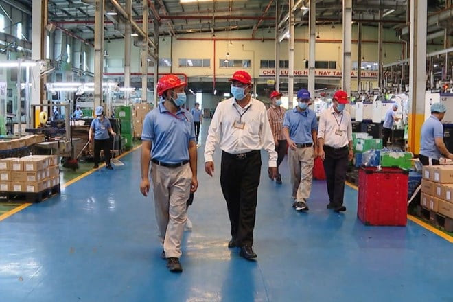 Công đoàn giám sát doanh nghiệp thép và sản xuất đồ gia dụng thành an  
