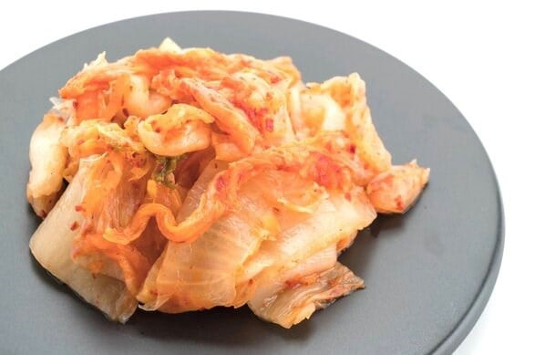 Dưa cải muối hay kim chi, loại nào tốt hơn cho đường ruột