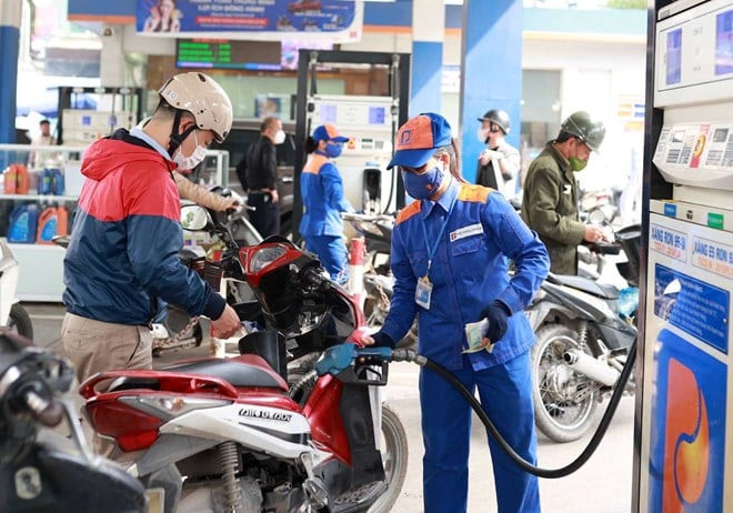  Dự báo giá xăng dầu sẽ giảm mạnh