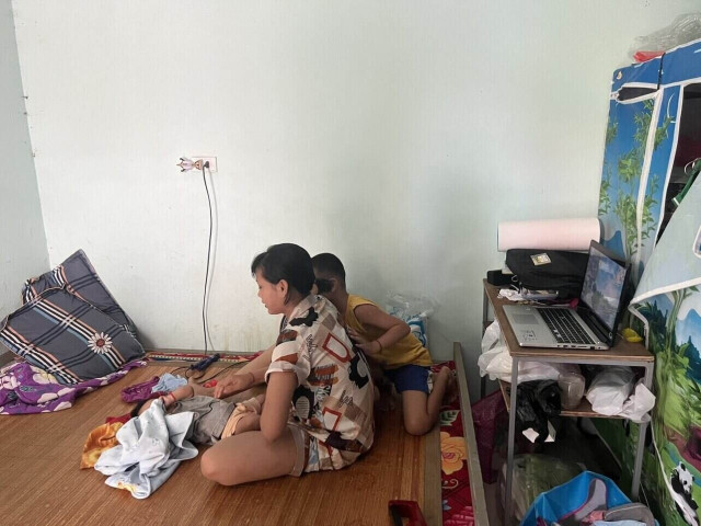 Được miễn học phí, con công nhân có thêm cơ hội học tập tốt hơn