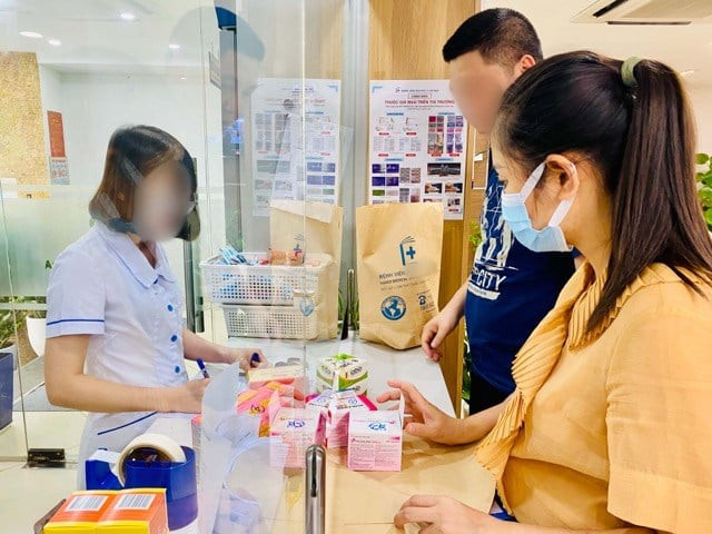 Từ 01/7, hơn 250 bệnh được kê đơn thuốc ngoại trú từ 1 - 3 tháng