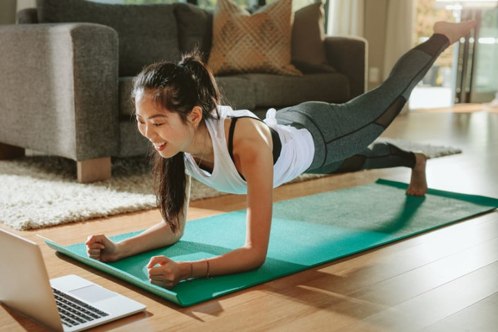 Tập luyện tại nhà có giúp cơ thể săn chắc như tập tại phòng gym?