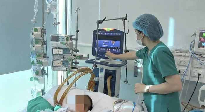 Bé gái mắc bệnh dại từ chó nuôi trong nhà