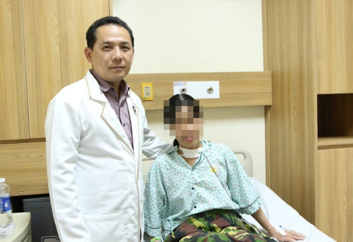 Hai chị em gái đi kiểm tra sức khỏe phát hiện cùng mắc ung thư