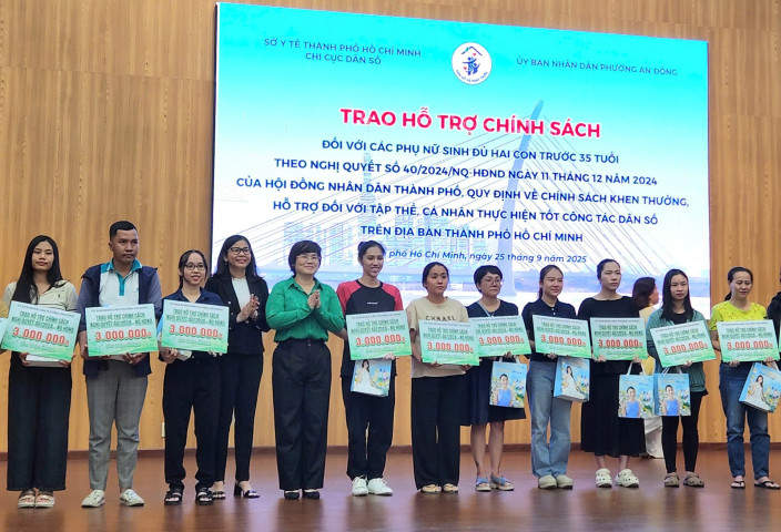 Hơn 17.000 phụ nữ ở TP. Hồ Chí Minh sinh 2 con trước 35 tuổi nhận 3-5 triệu đồng