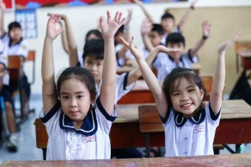 Thành phố Hồ Chí Minh đề xuất miễn phí bảo hiểm y tế cho học sinh và người già