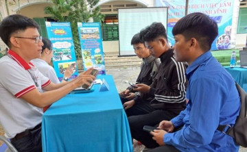 Khánh Hòa tiếp nhận khoảng 13.000 hồ sơ đề nghị hưởng trợ cấp thất nghiệp mỗi năm