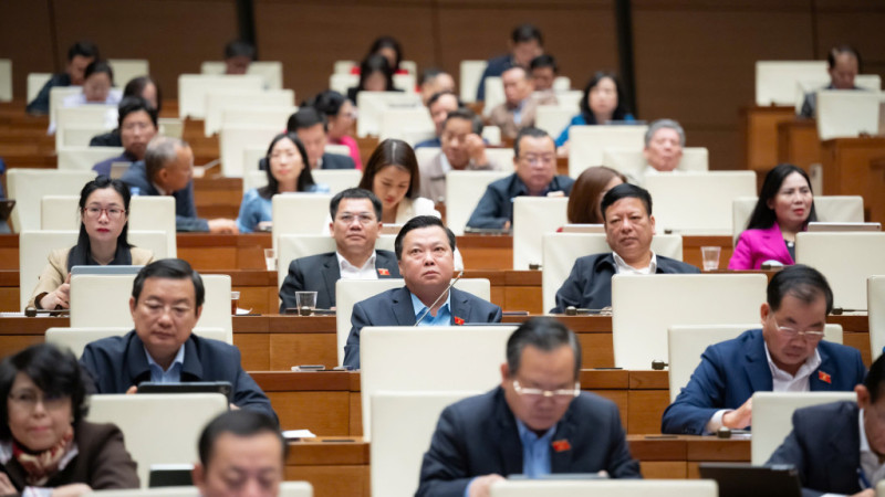 Đại biểu Quốc hội đề nghị siết chuẩn đào tạo y khoa và tăng vai trò thẩm định của Bộ Y tế