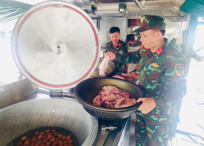 Xe bếp nghĩa tình