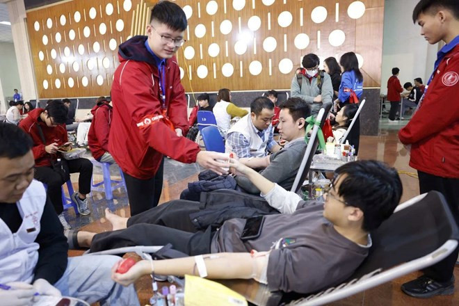 Cận Tết thiếu máu điều trị, Chủ Nhật Đỏ 2026 lan tỏa nghĩa cử nhân ái