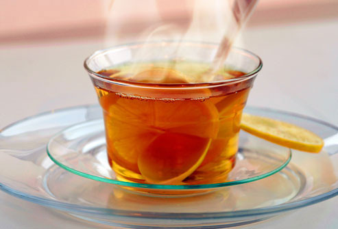 Uống mật ong pha nước ấm vào mỗi tối trước khi ngủ: Lợi ích bất ngờ