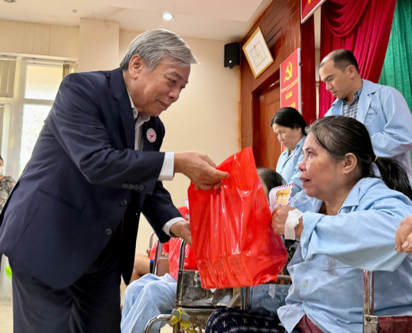 Gia Lai: Mang “Xuân yêu thương” đến bệnh nhân nghèo